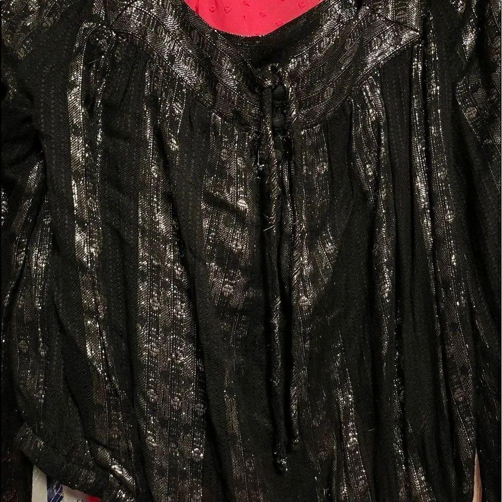 2/$15 Express Metallic Dress blouse!